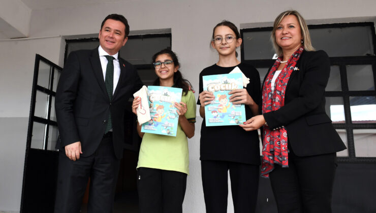 Başkan Aydın, Bursa’nın kurtuluşunu öğrencilerle kutladı