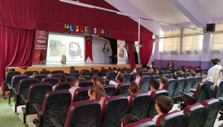 İlkokul öğrencilerine “Okullarda Gıda Güvenliği, Gıda Kayıpları ve İsrafı” konulu eğitim verildi