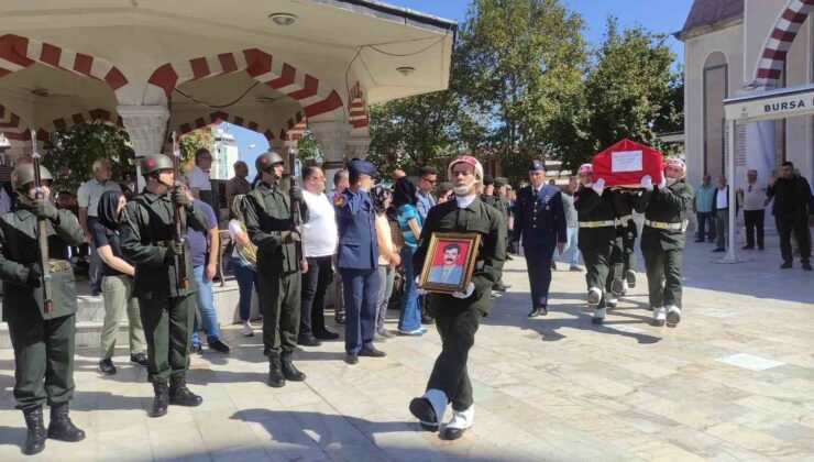 Kıbrıs gazisi askeri törenle uğurlandı