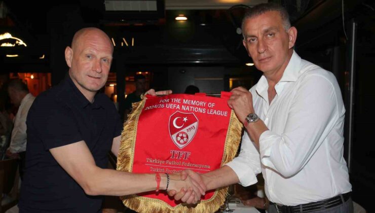 Türkiye – İzlanda resmi maç yemeği düzenlendi