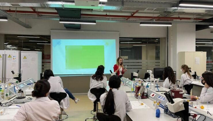 Doç. Dr. Ebru Özdemir: “Bitkisel ürünler masum değildir”