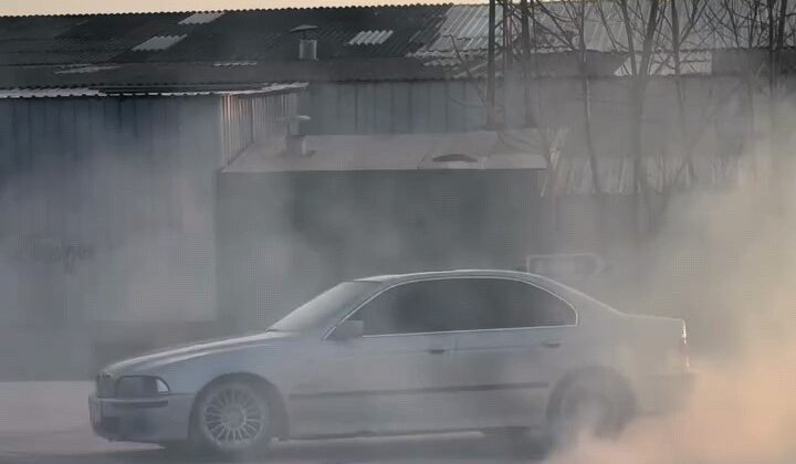 İnegöl’de drift atan ehliyetsiz sürücüye ceza