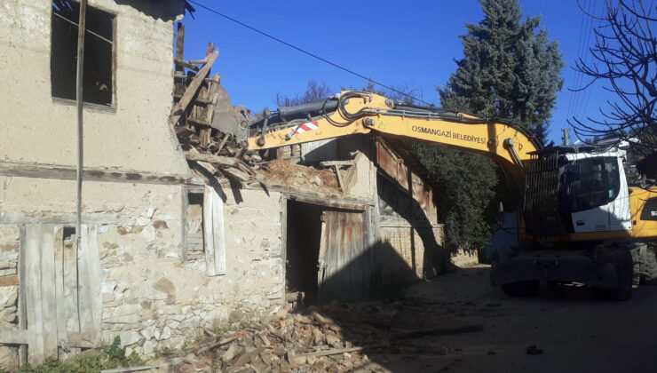 Metruk bina yıkımları hız kazandı