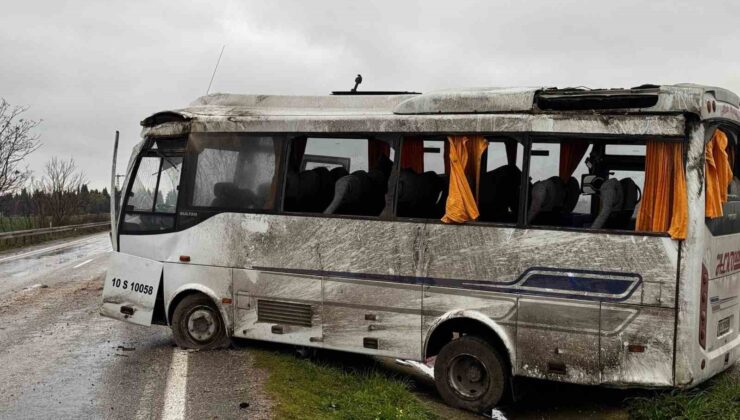 Balıkesir’deki servis kazasında yaralı sayısı 18’e çıktı