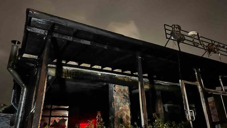 Esenyurt’ta kafe yangını