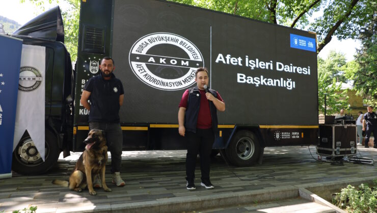 Büyükşehir’den mahallelerde ‘halk sağlığı ve afet bilinci’ eğitimi