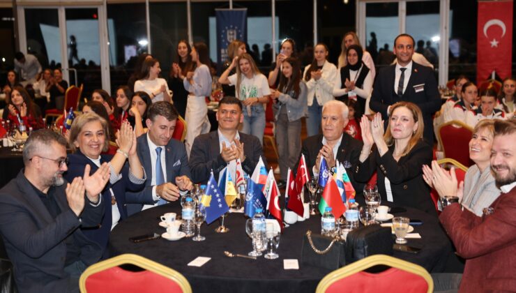 Başkan Bozbey, kardeş kentlerden gelen sporcularla buluştu