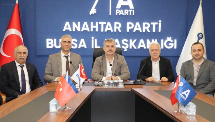 Emekli ve Emekçiler Dernekleri Federasyonu’ndan Anahtar Parti Bursa İl Başkanlığı’na Ziyaret