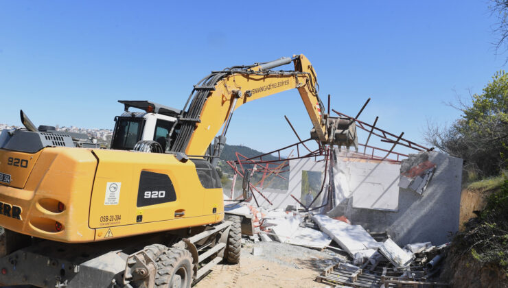25 kaçak yapı yıkıldı