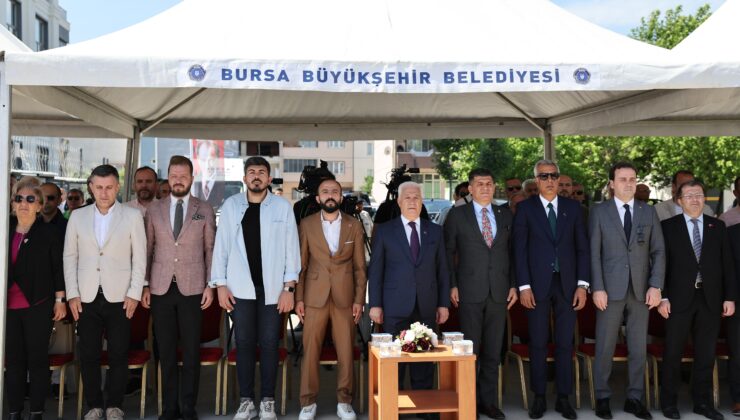 Gençler istedi, Başkan Bozbey temelini attı