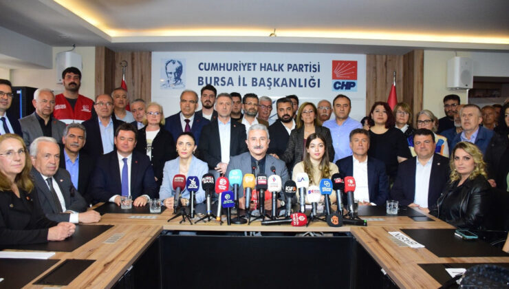 CHP Bursa’dan Özgür Özel’e saldırıya tepki: Korkmayız, yılmayız, geri çekilmeyiz