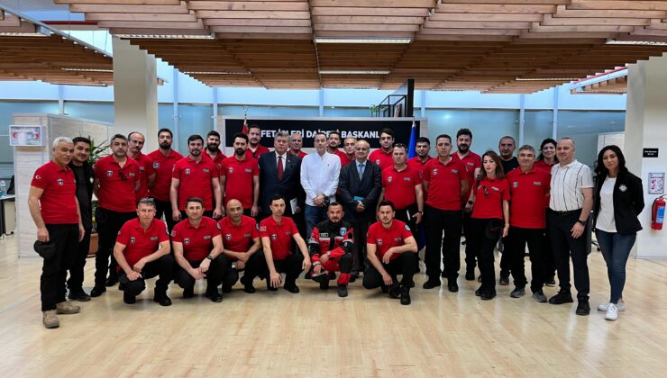 BUSKİ ve BURULAŞ arama kurtarma ekipleriyle AKOM’da istişare toplantısı