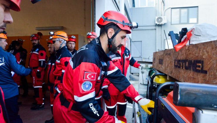 BUSKİ’nin Arama Kurtarma Ekibi Resmen Akredite Edildi