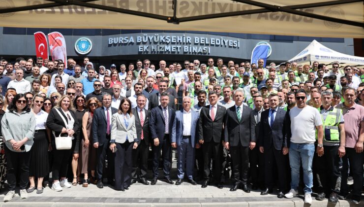 Başkan Bozbey, Büyükşehir ailesiyle bayramlaştı