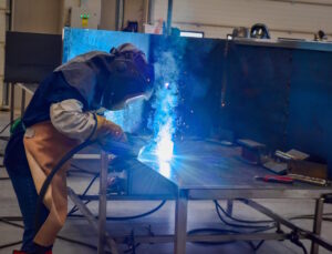 Bursa’da eğitim alan kadınlar kaynak ustası olarak istihdam edilecek