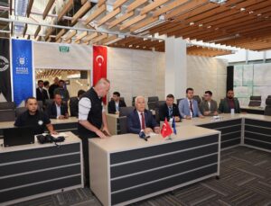 Büyükşehir’den Orhaneli’deki yangına anında müdahale