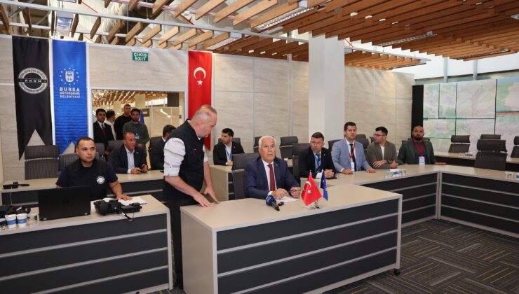 Büyükşehir’den Orhaneli’deki yangına anında müdahale