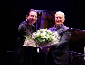 Fazıl Say’dan ‘İznik Türküsü’ dünya sahnesinde