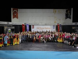 İnegöl’de Halk Dansları Gecesi İle Yaz Etkinlikleri Başladı