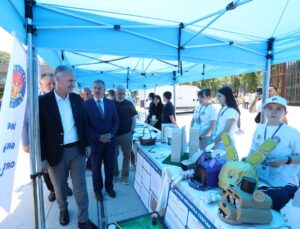 İnegöl Kent Meydanı “Tübitak Bilim Fuarı Festivaline” Ev Sahipliği Yaptı
