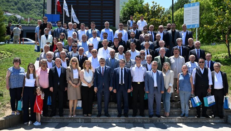 Yıldırım Ailesi Bayramlaştı