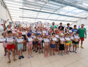 Minik kulaçlar ikinci dönemi tamamladı