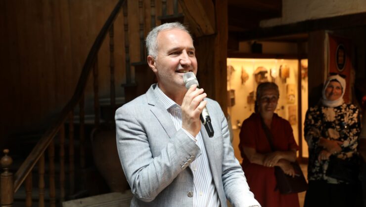 Gurbette 60. Yıl Sergisi İnegöl Kent Müzesinde Açıldı