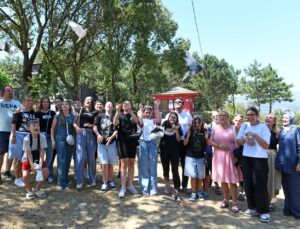 Bosnalı öğrenciler Osmangazi’de hayvan sevgisiyle buluştu