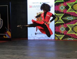 İnegöl’de Kültür Sofrası Kuruldu: 10 Ülkenin Temsilcileri Aynı Masada Buluştu