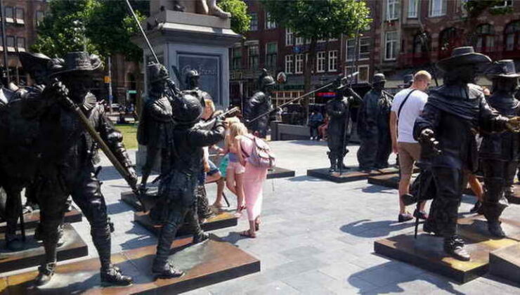 Lalelerin ve Ressamların Ülkesi – Hollanda’da Bir Cevelan”