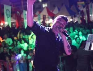 Aşkın Vatansever Yeniden Bursa’da! Müzikseverlerle Hasret Bitiyor