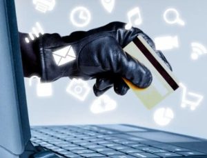 SKANDAL ÜSTÜNE SKANDAL!