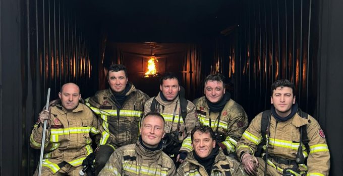 BÜYÜKŞEHİR İTFAİYESİ’NDEN KOÇ ÜNİVERSİTESİ PERSONELİNE EĞİTİM