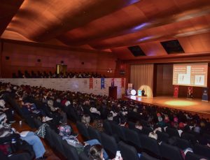 GENÇLER BÜYÜKŞEHİR’LE KPSS’YE HAZIRLANIYOR