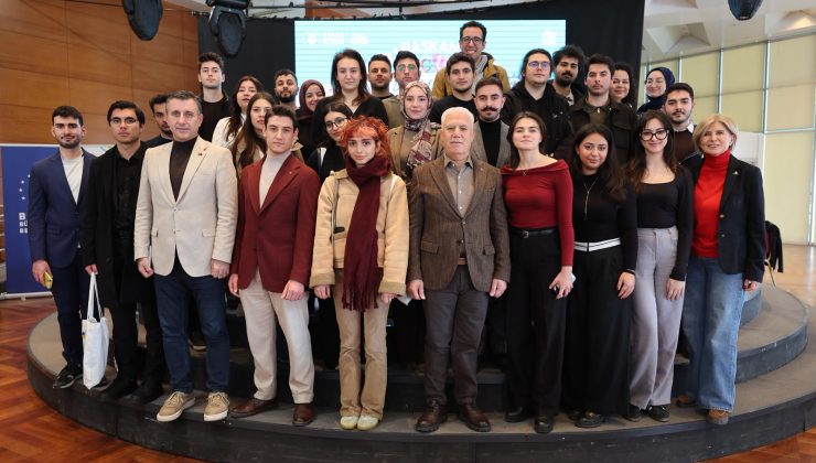 BAŞKAN BOZBEY GENÇLERLE GELECEĞİ KONUŞTU