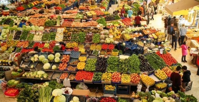 Seyyar Pazarcılar Odası Başkanı ve Adayı Refik Aksu Sahada: