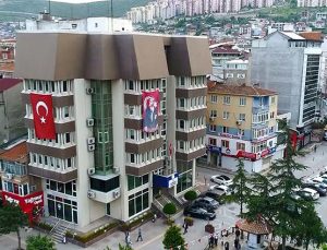 DEPREM GERÇEĞİ GÖRMEZDEN GELİNDİ, İNSANLAR ÖLÜME MAHKÛM EDİLDİ