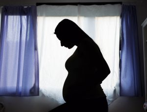 BURSALI ANNELER TEDİRGİN: “BU SİSTEMDE DOĞUM YAPMAYA KORKUYORUZ”